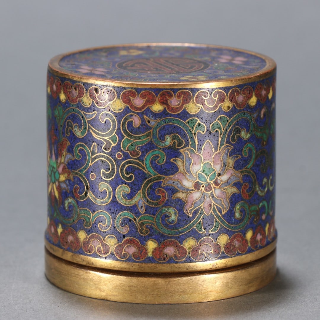 An Exquisite Cloisonne Lotus Pattern Box - 7