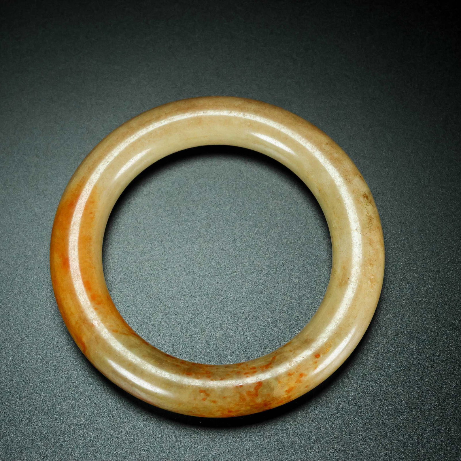 An Exquisite White Jade Bracelets (1 of 9)