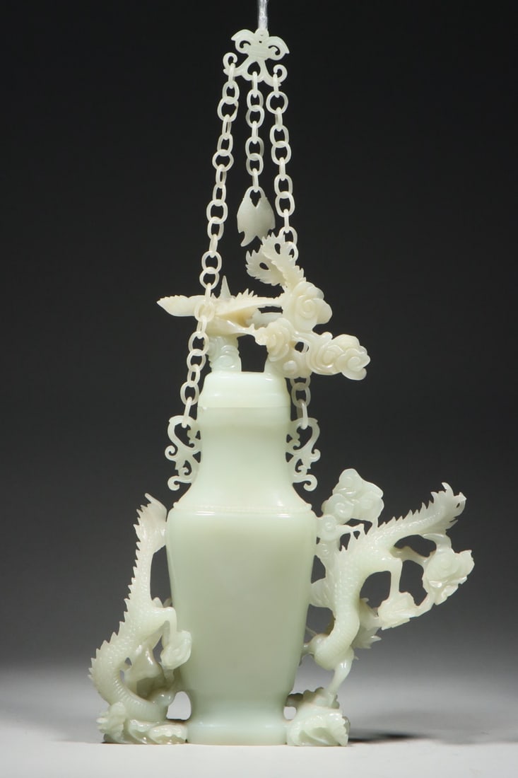 An Exquisite White Jade Dragon Pattern Auspicious Cloud Pattern Vase - 2
