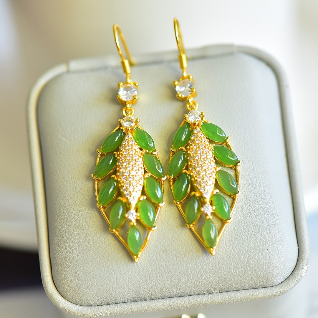 A Pair of Exquisite Sterling Silver-Gold Plated Inlaid Jasper Earrings,Inlaid Diamonds: A Pair of Exquisite Sterling Silver-Gold Plated Inlaid Jasper Earrings,Inlaid Diamonds,Size:3mmx5mm 