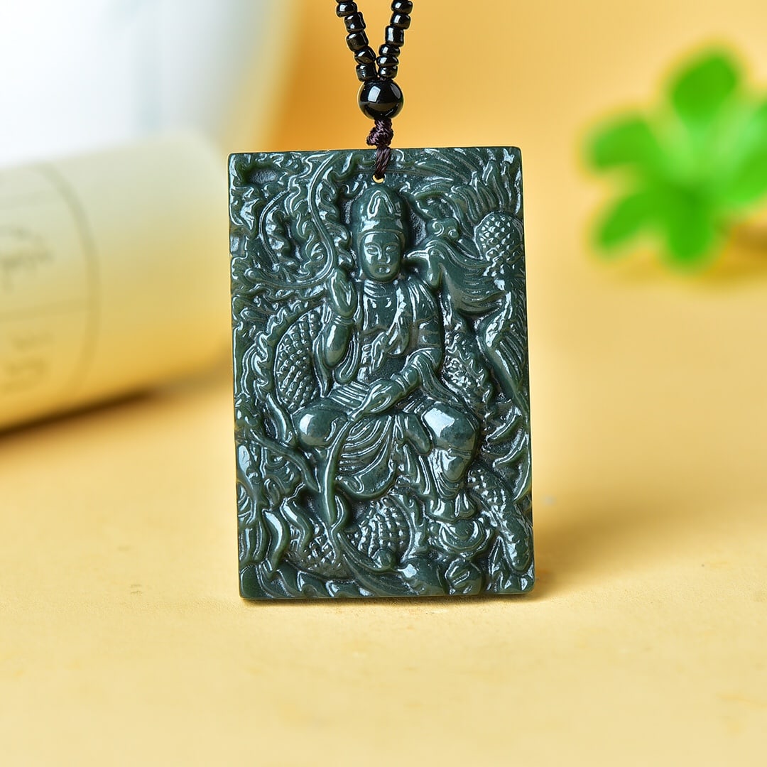An Exquisite Sapphire Avalokitesvara,Dragon and Phoenix Pattern Pendant: An Exquisite Sapphire Avalokitesvara,Dragon and Phoenix Pattern Pendant,Size:61mmx41mm 寓意:寓意吉祥 玉脂温润 