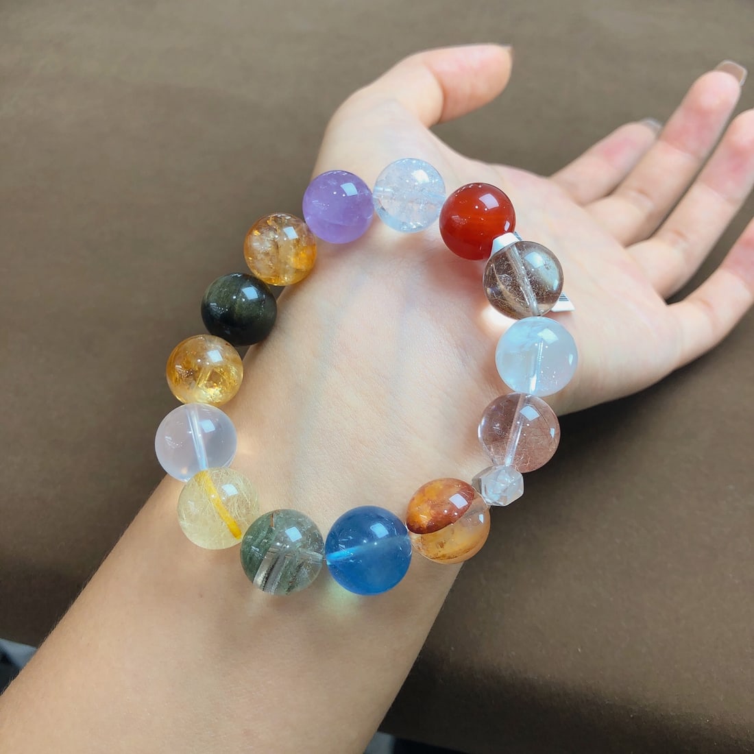 An Exquisite Multi-Gem Bracelets - 3