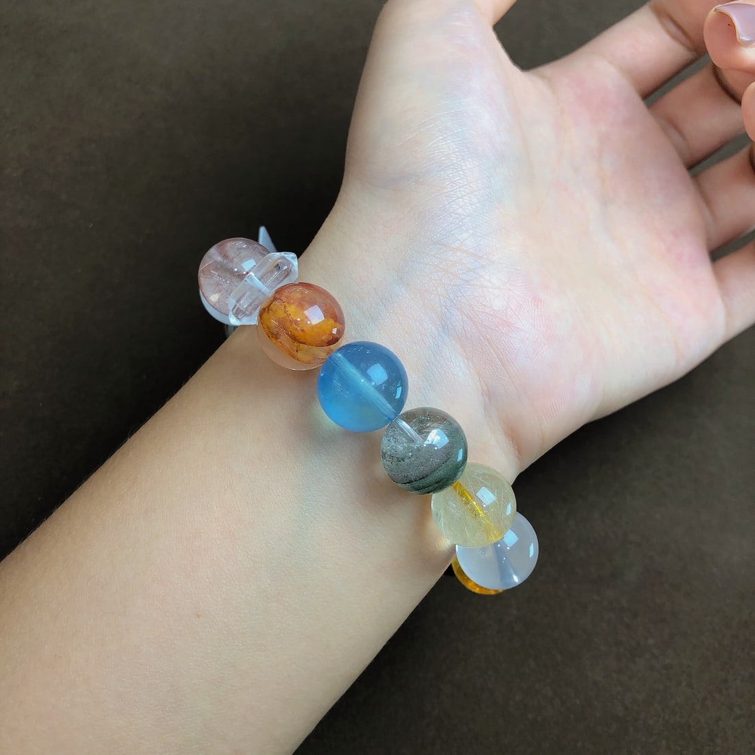 An Exquisite Multi-Gem Bracelets - 5