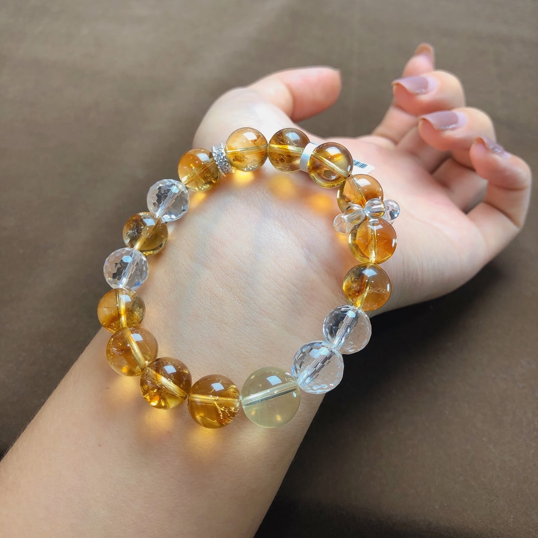 An Exquisite Crystal Bracelets - 7