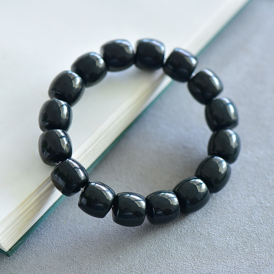 An Exquisite Sapphire Bracelets - 3