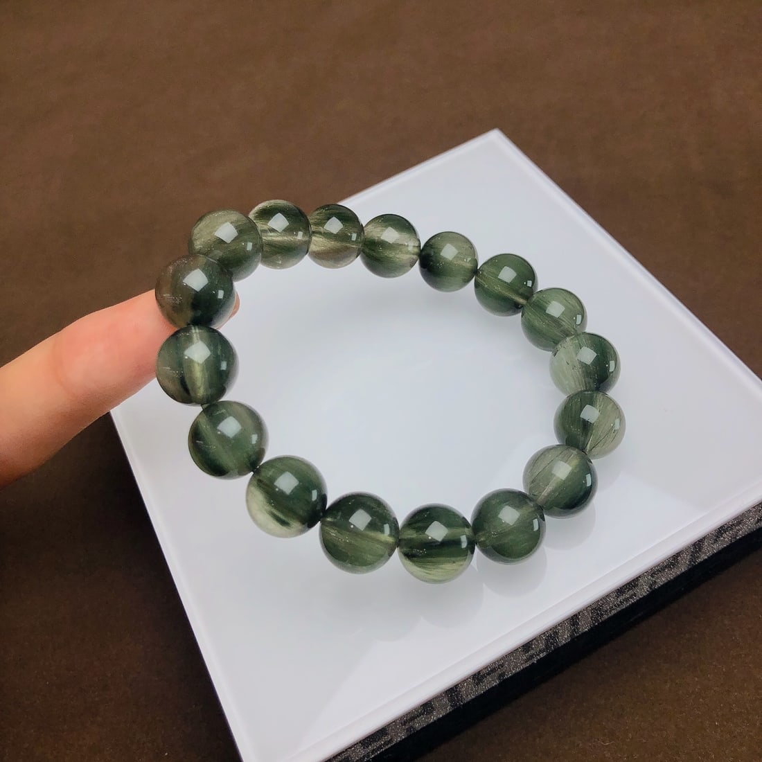 An Exquisite Crystal Bracelets - 5