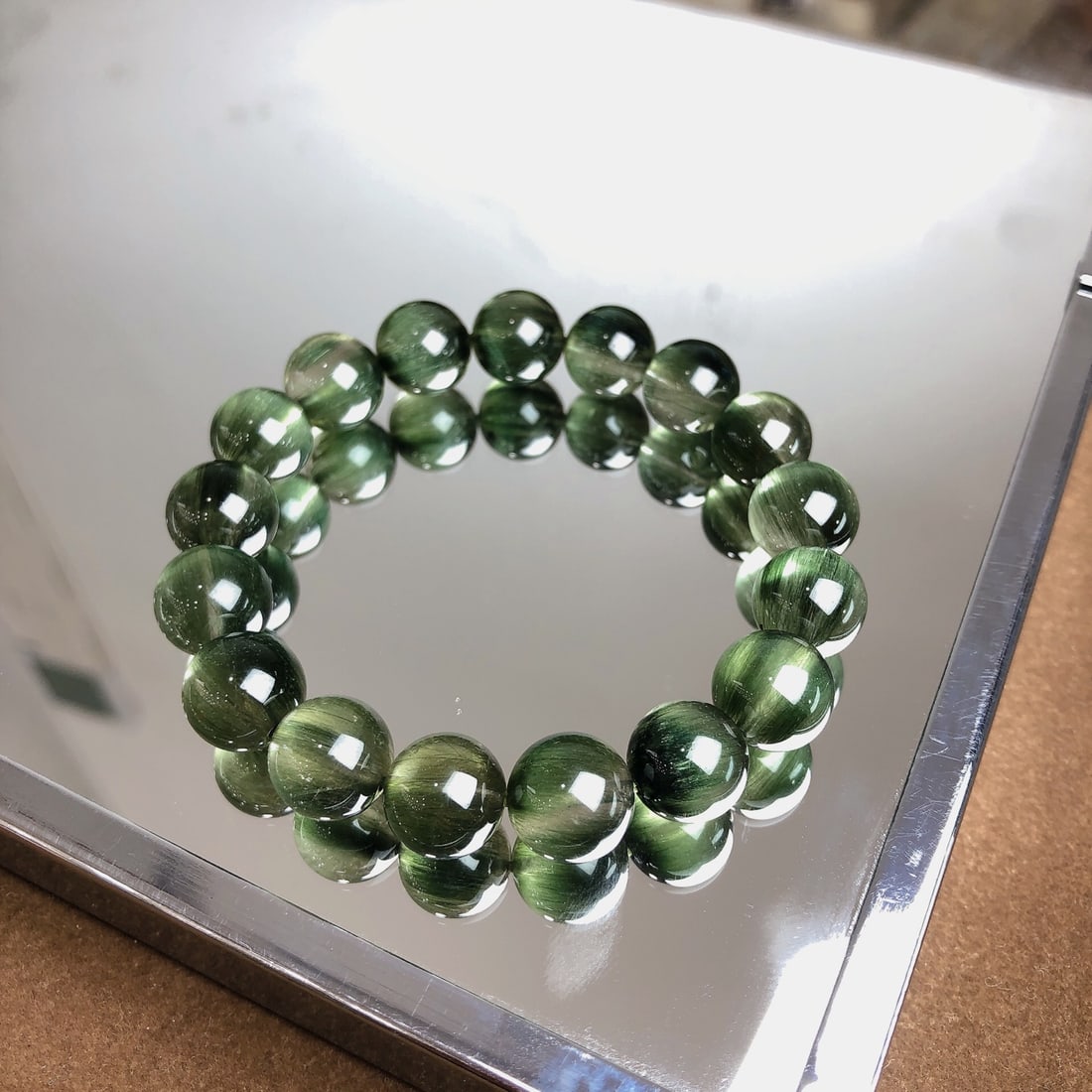 An Exquisite Crystal Bracelets - 6