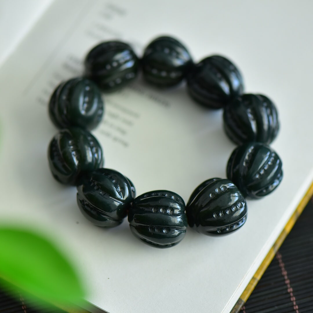 An Exquisite Sapphire Bracelets - 2