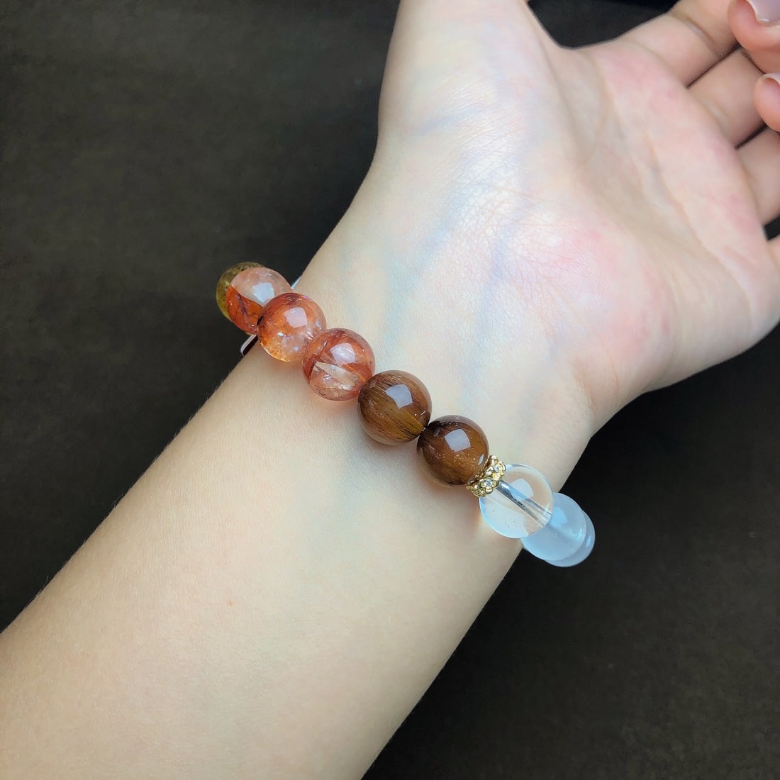 An Exquisite Crystal Bracelets - 5