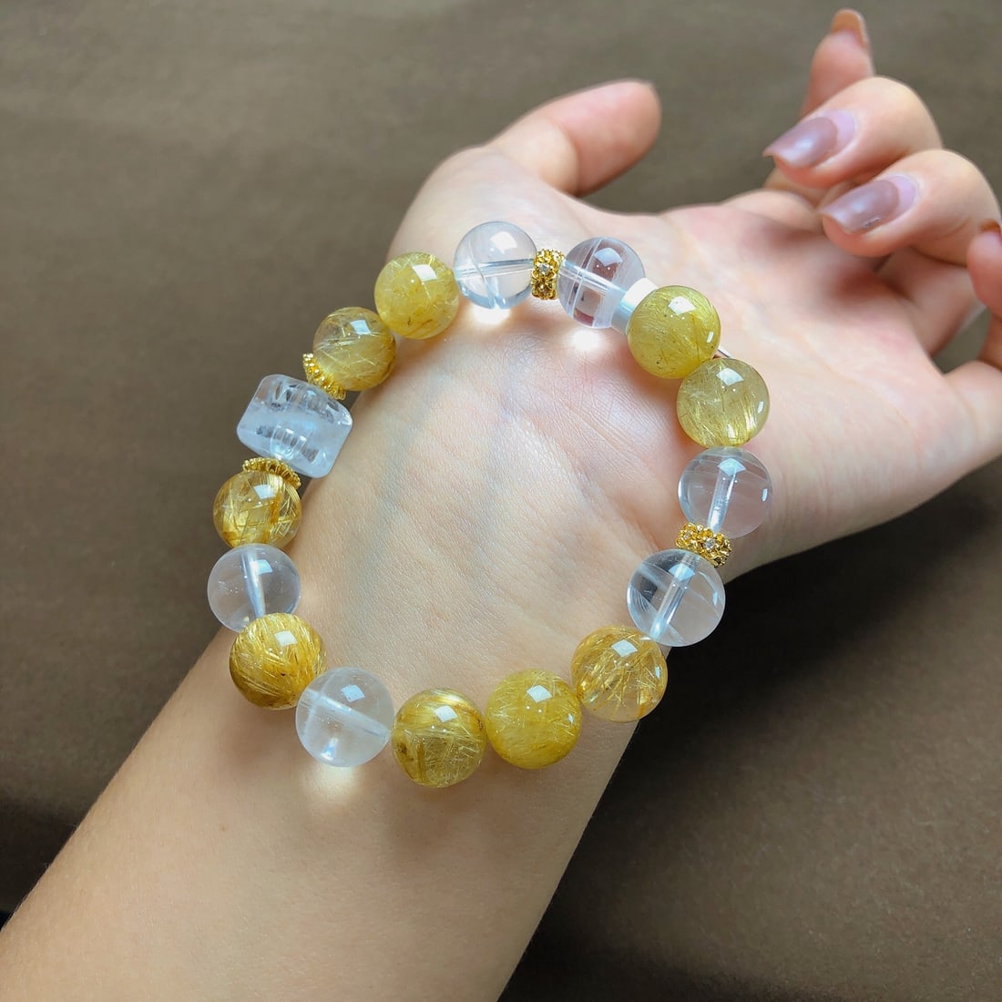 An Exquisite Crystal Bracelets - 4