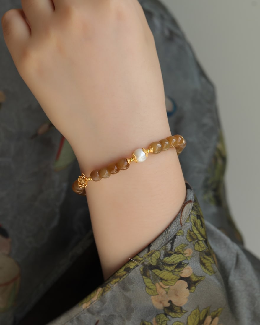 An Exquisite Hotan Jade Bracelets - 7