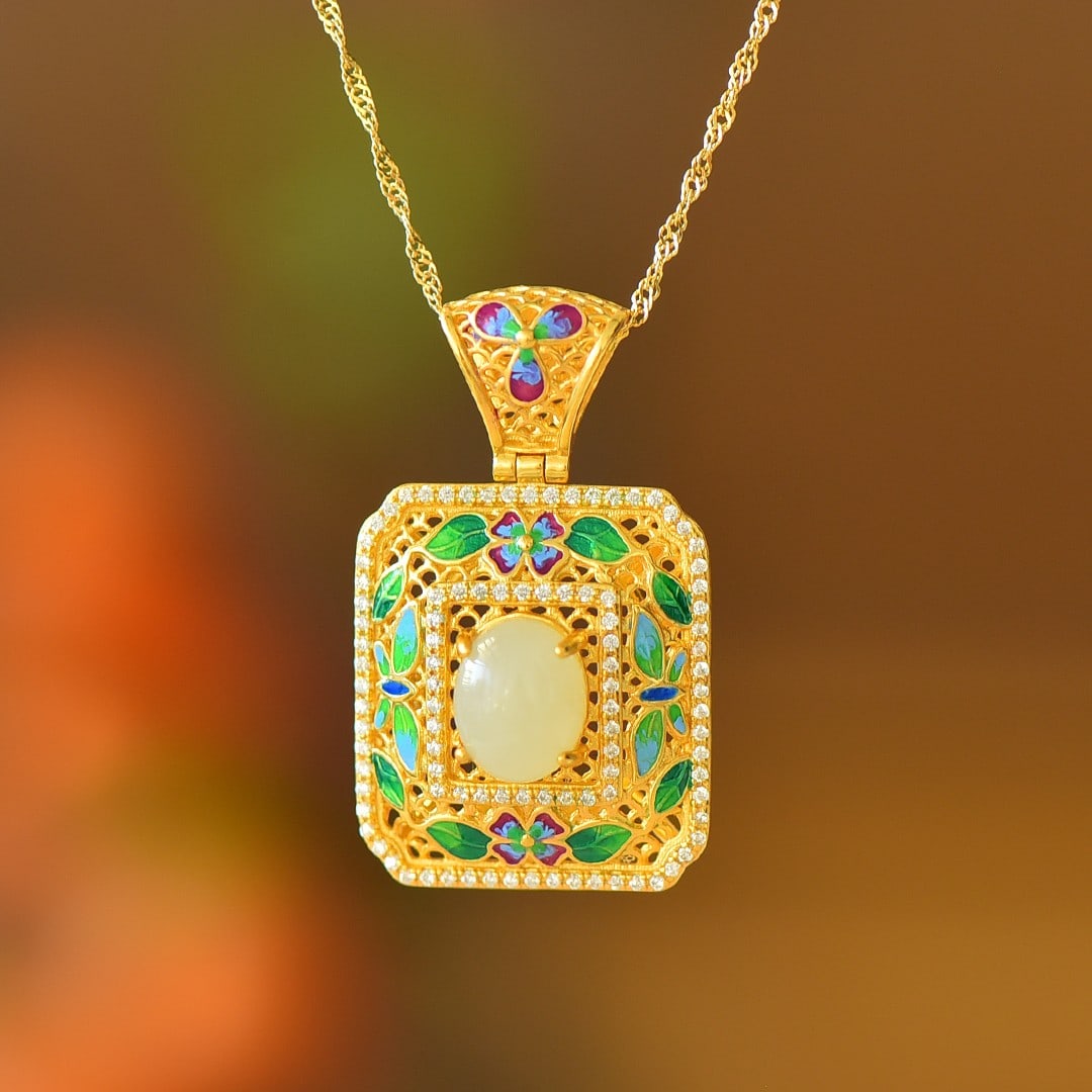 An Exquisite Sterling Silver-Gold Plated Inlaid White Jade Enamel Pendant: An Exquisite Sterling Silver-Gold Plated Inlaid White Jade Enamel Pendant 纯银镀金镶白玉珐琅吊坠