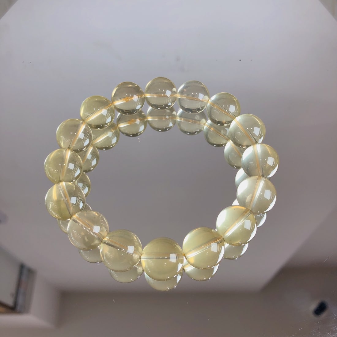 An Exquisite Crystal Bracelets - 9