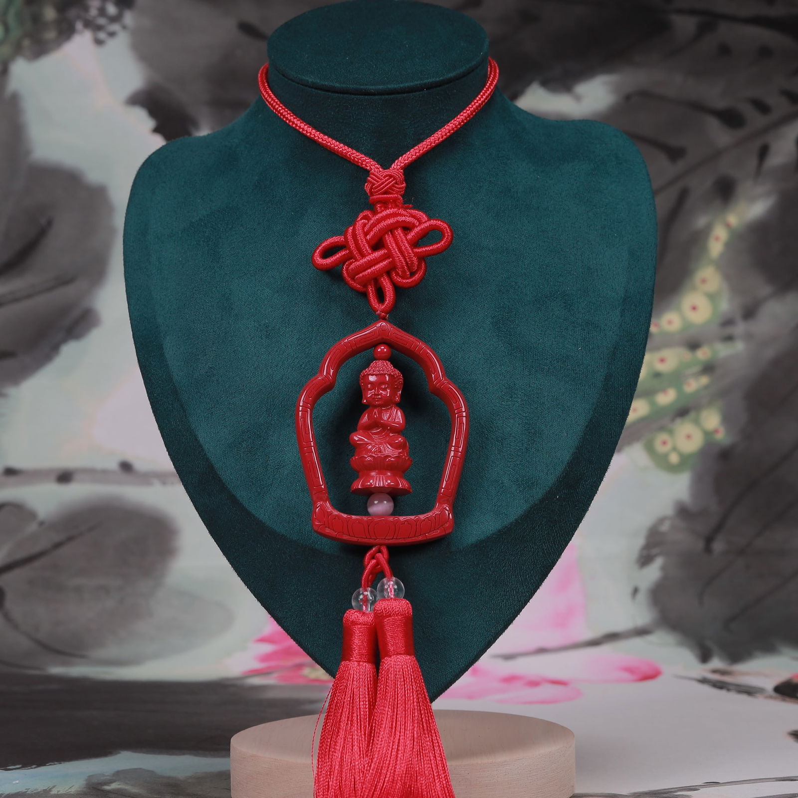 An Exquisite Cinnabar Statue of Sakyamuni Pendant: An Exquisite Cinnabar Statue of Sakyamuni Pendant, Size:5cmx6.5cm, Weight:61g 朱砂如来佛像挂件