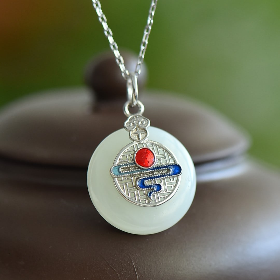 An Exquisite Sterling Silver Inlaid White Jade Pendant: An Exquisite Sterling Silver Inlaid White Jade Pendant,Size:20mmx20mm 纯银镶白玉吊坠