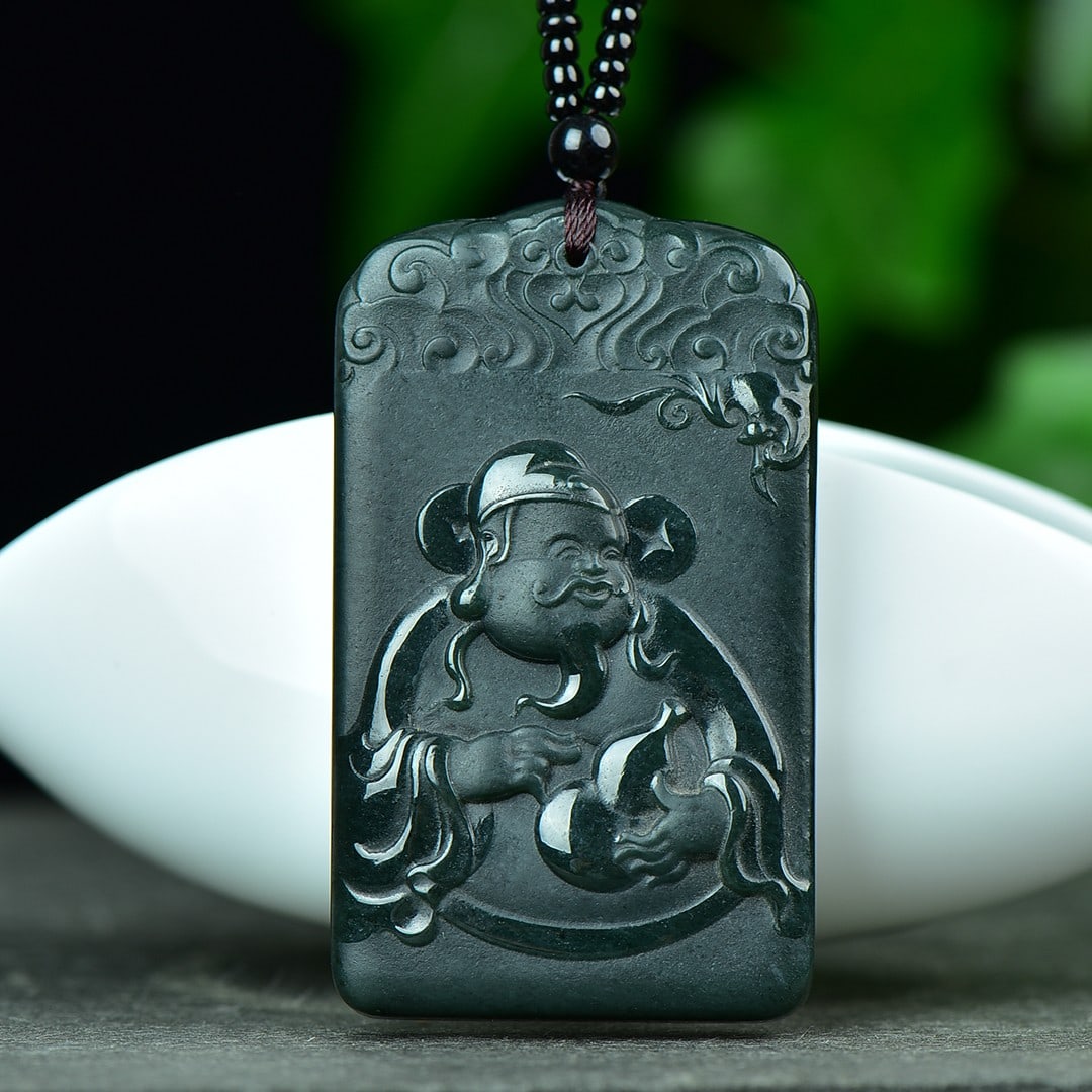 An Exquisite Sapphire Mammon Pattern Pendant: An Exquisite Sapphire Mammon Pattern Pendant,Size:39mmx66mm 寓意:在财神时时刻刻的陪伴下,自然您的&#