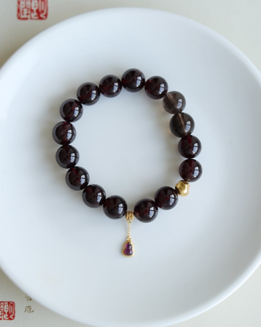 An Exquisite Crystal Bracelets: An Exquisite Crystal Bracelets,Size:11.5mm 水晶手串