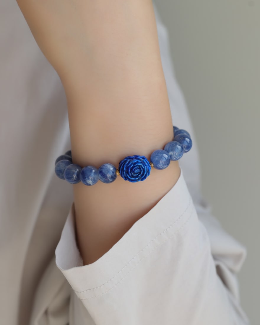 An Exquisite Crystal Bracelets - 9