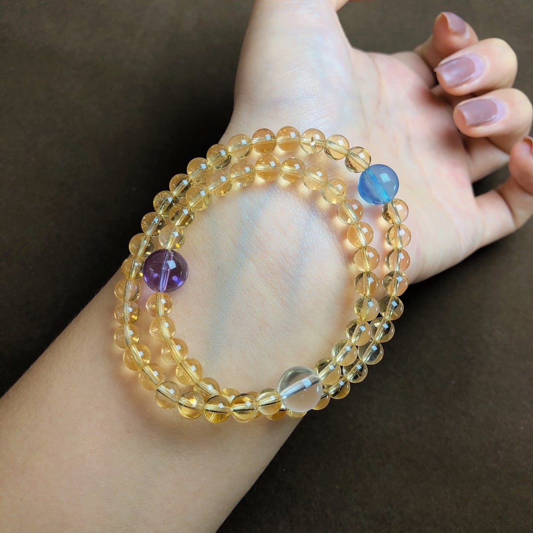 An Exquisite Crystal Bracelets - 2