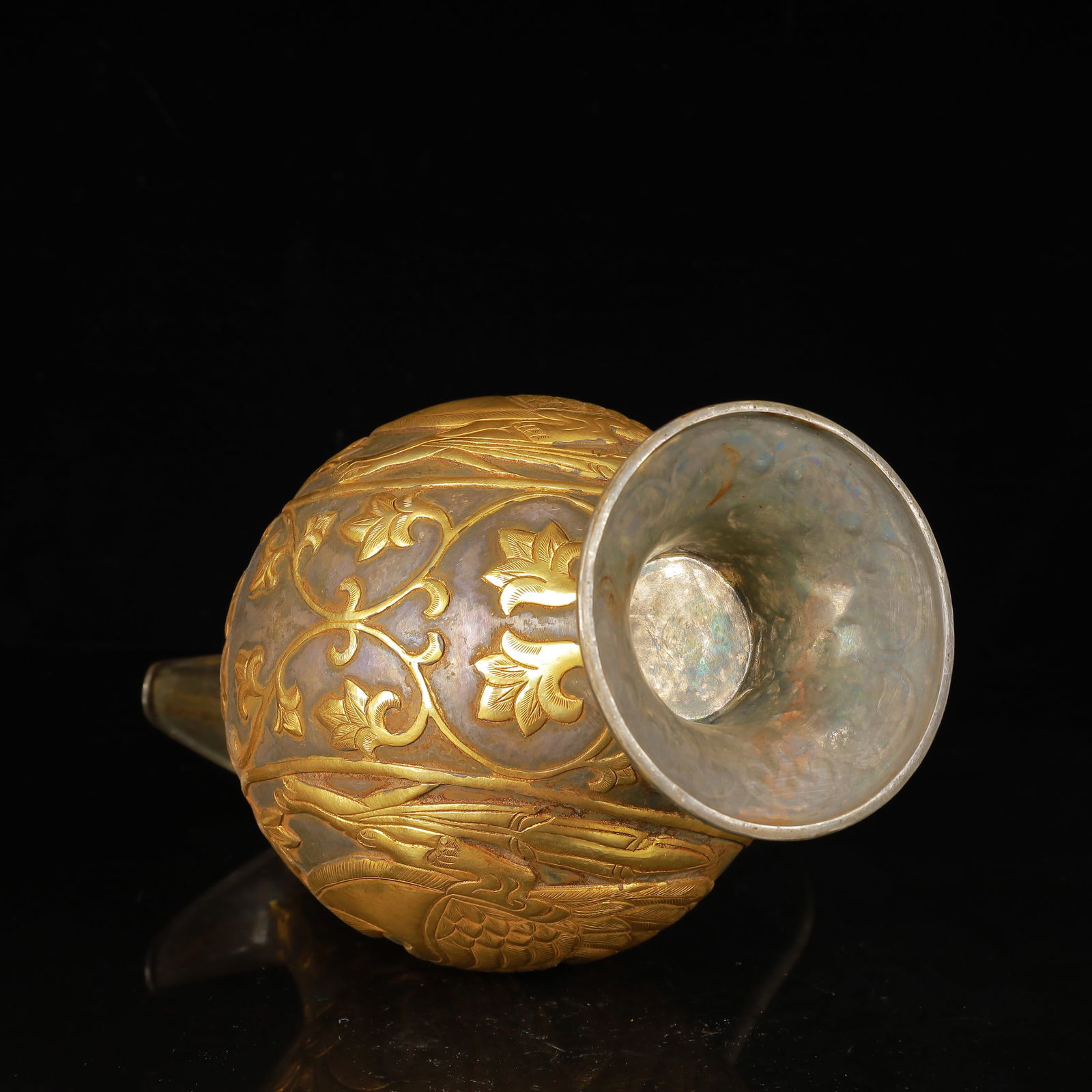 An Exquisite Gilt Silver Phoenix Pattern Ewer - 12