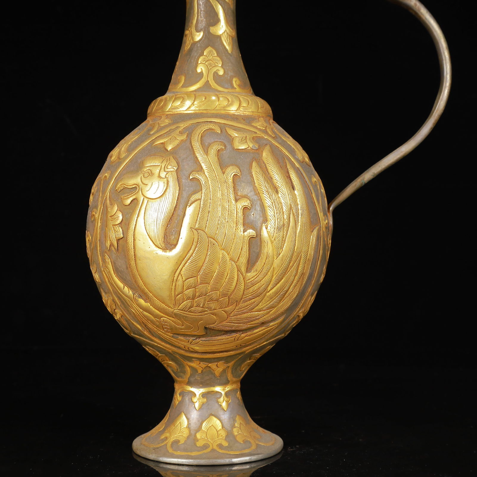 An Exquisite Gilt Silver Phoenix Pattern Ewer - 3