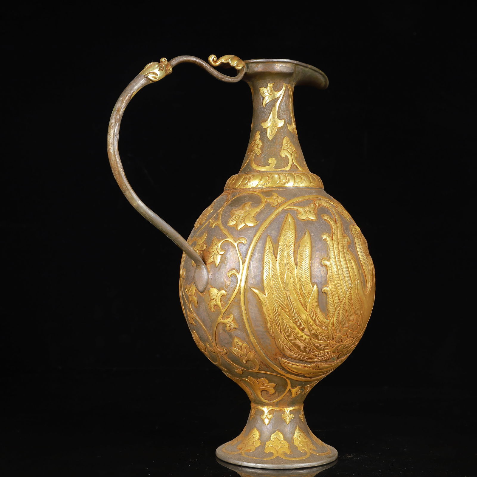 An Exquisite Gilt Silver Phoenix Pattern Ewer - 6