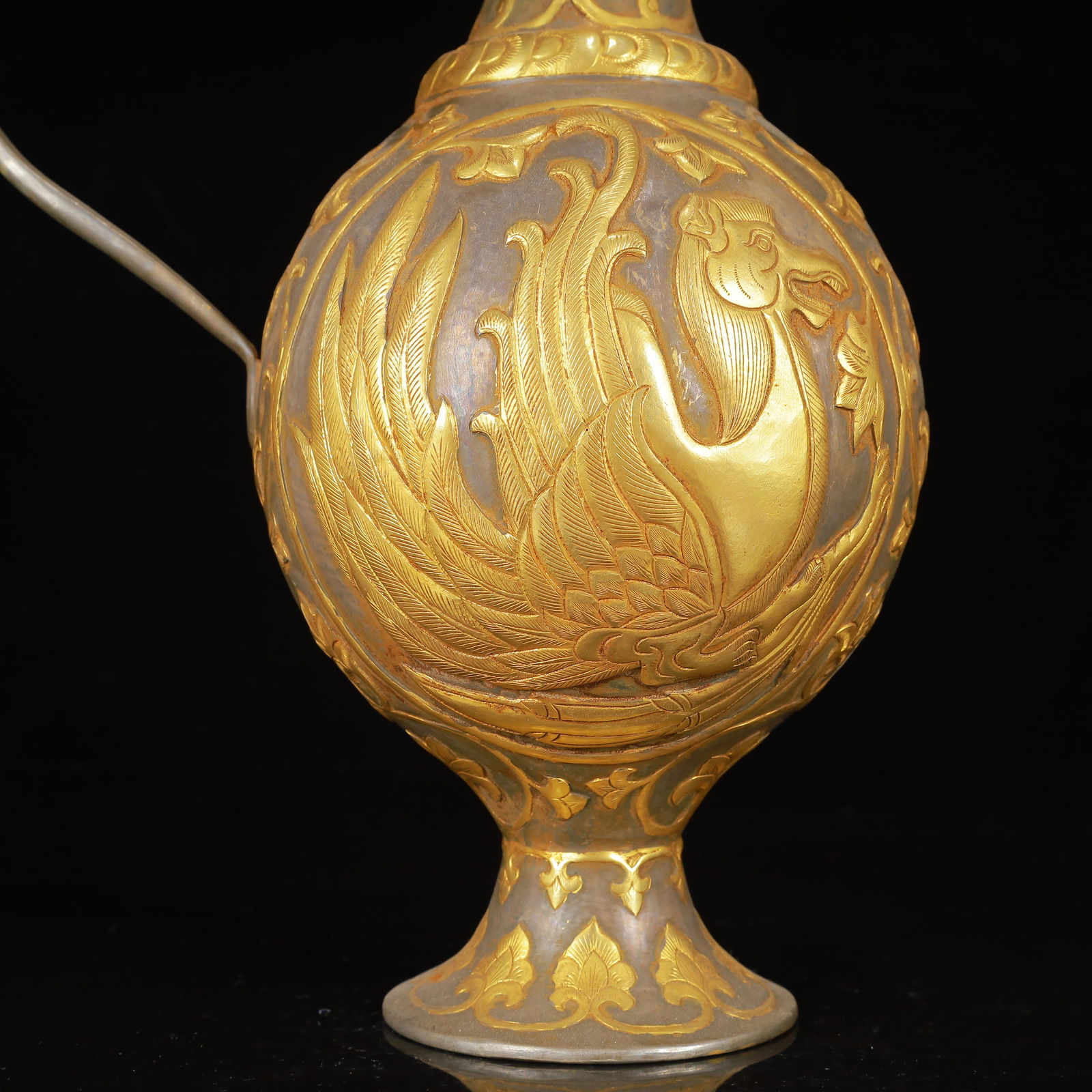 An Exquisite Gilt Silver Phoenix Pattern Ewer - 9