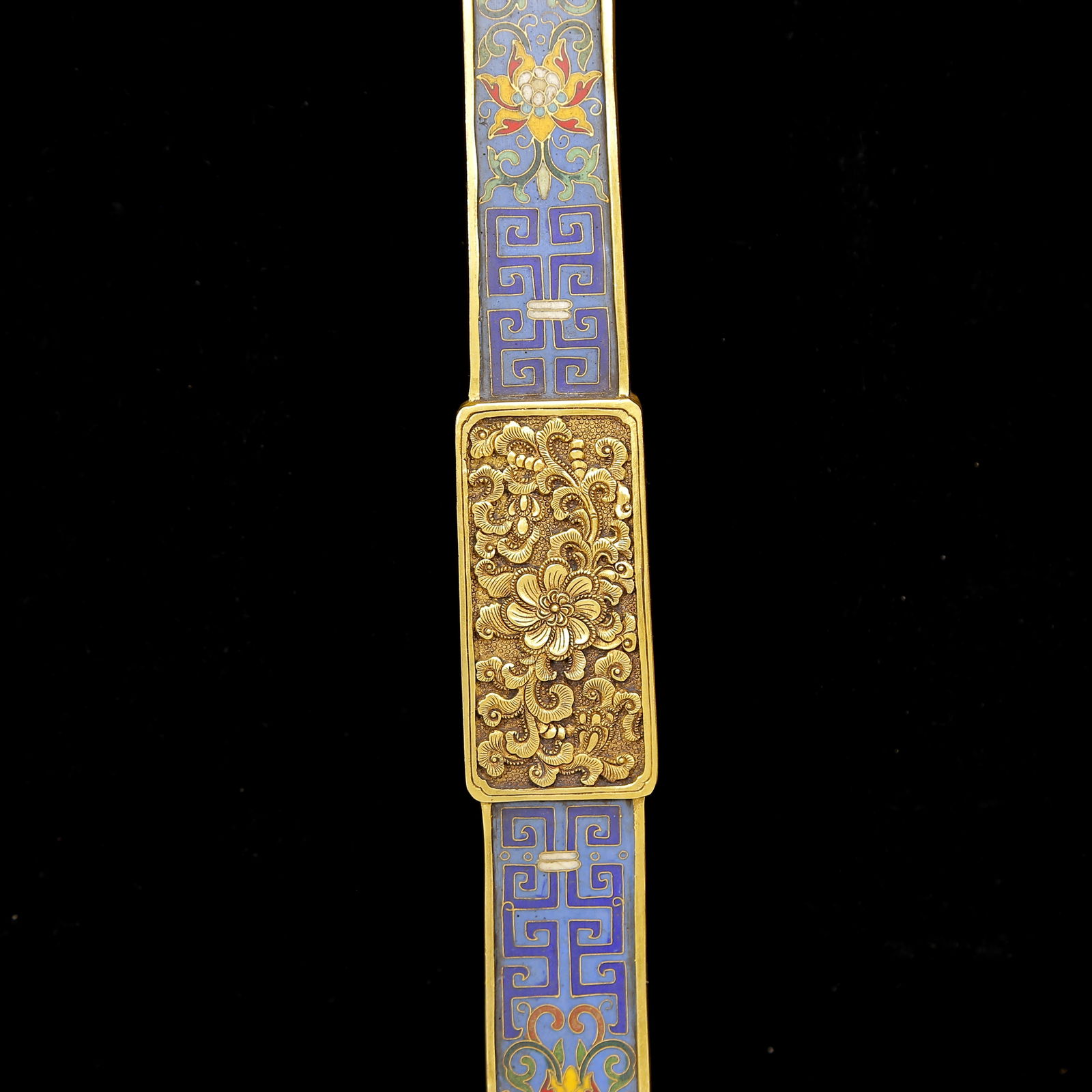 A Huge Cloisonne Dragon Pattern Ruyi - 3