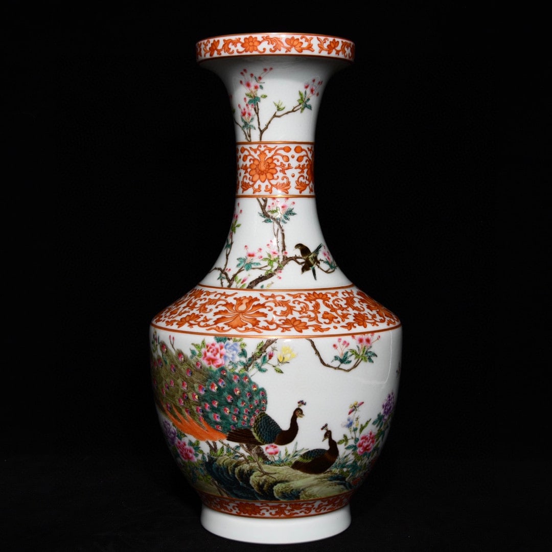 A Rare Famille-Rose Painted Gold Flower and Bird Pattern Vase,With Poem (1 of 9)