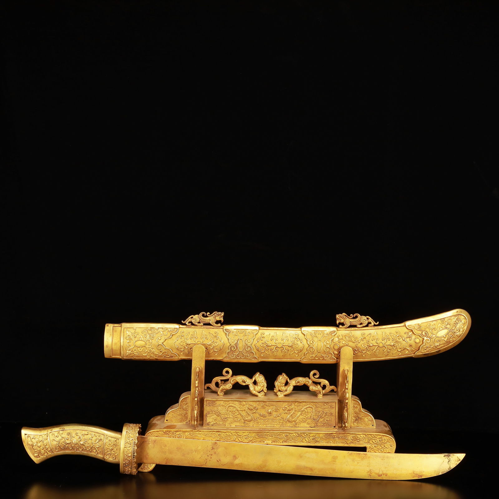 A Huge Gilt Bronze Dragon Pattern Sword - 7
