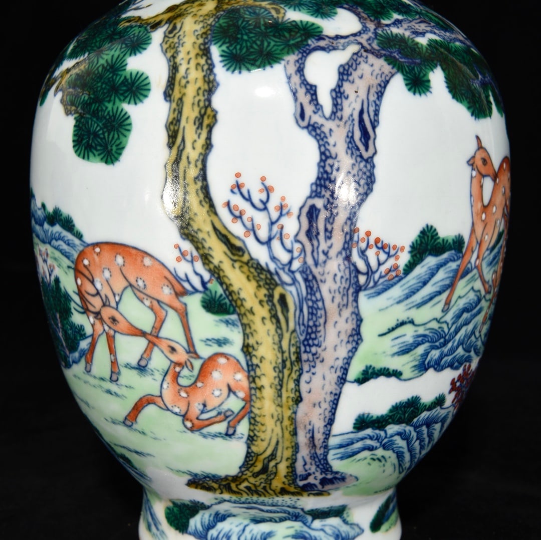 A Rare Doucai Pine and Deer Pattern Vase - 6