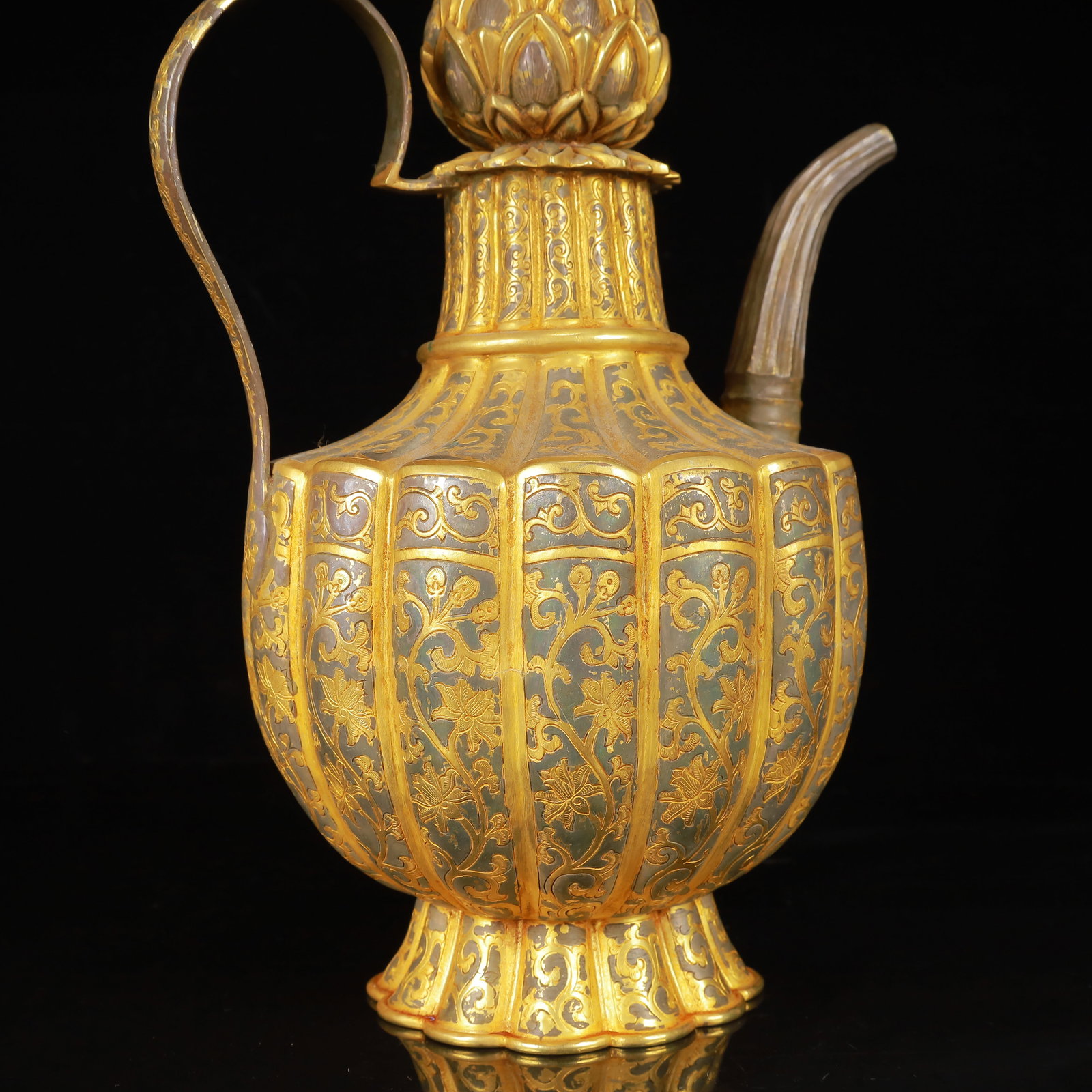 An Exquisite Gilt Silver Lotus Pattern Ewer - 11