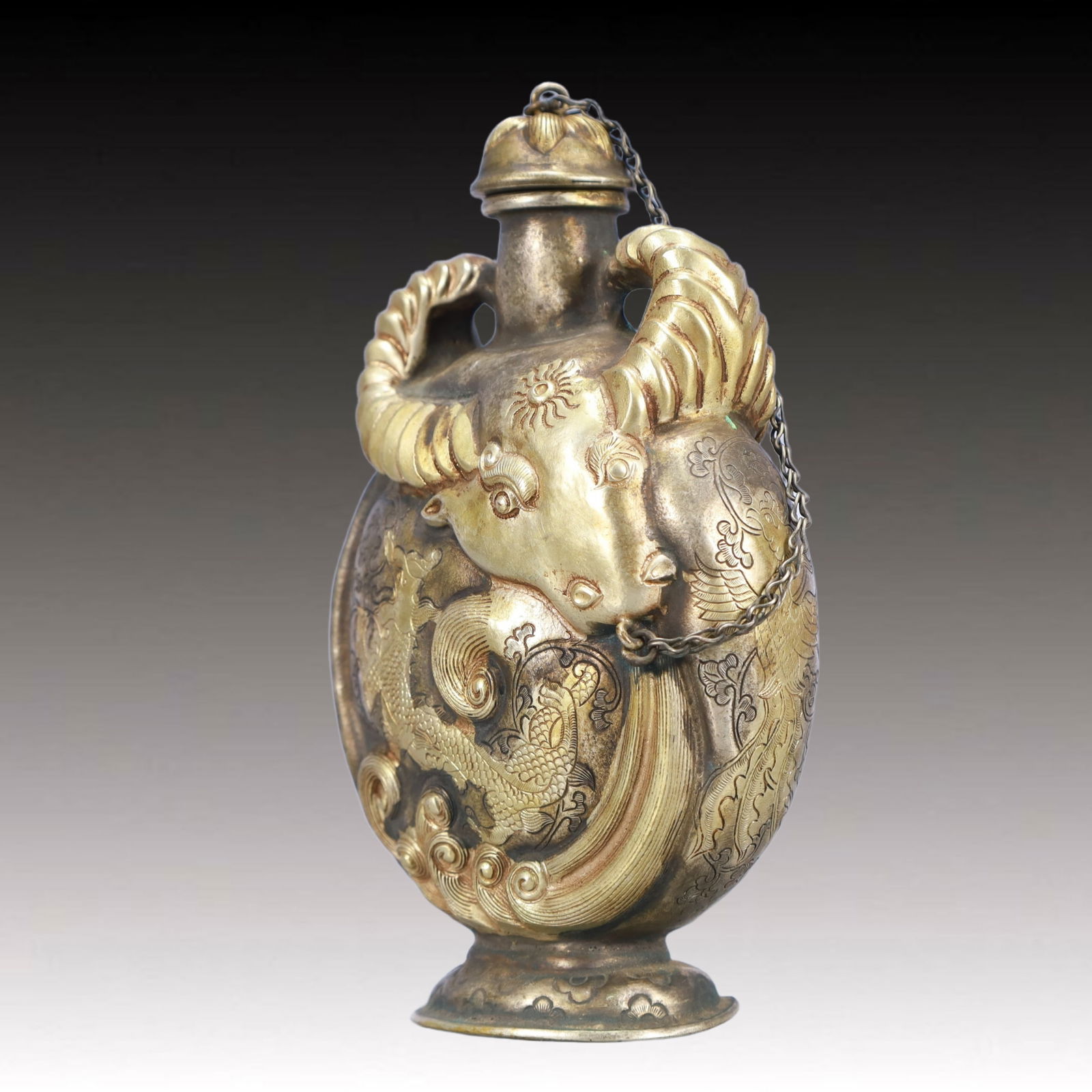 A Rare Gilt Silver Buffalo Pattern Snuff Bottle - 2