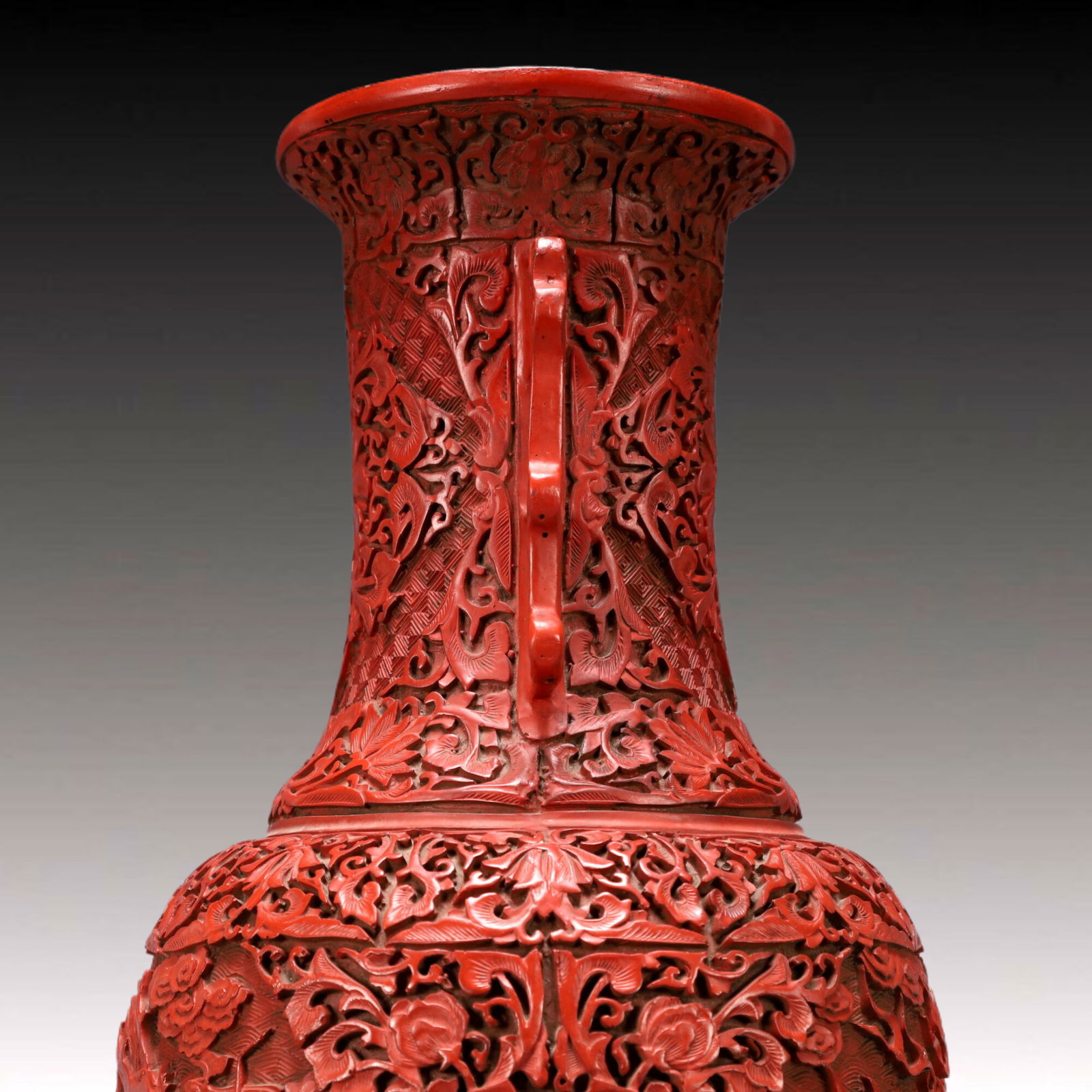 A Exquisite Carved Red Lacquer Lotus Pattern Dragon Pattern Double-Ears Vase - 8