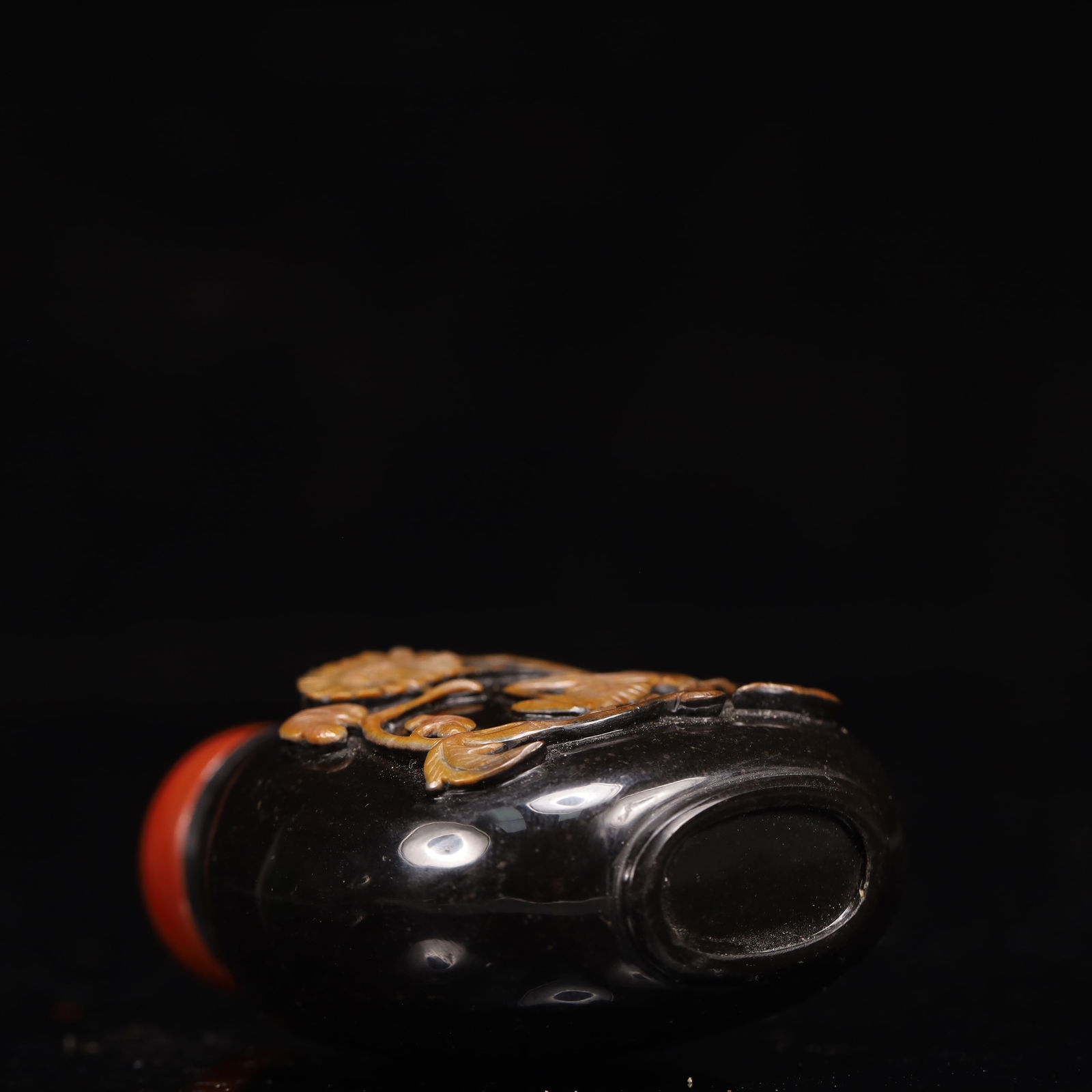 An Exquisite Agate Flower and Insect Pattern Snuff Bottle - 7