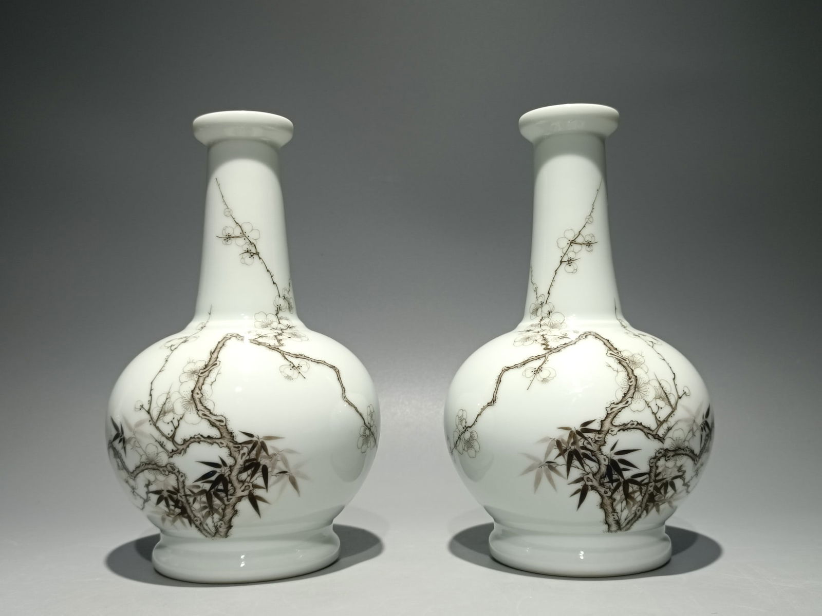 A Pair of Exquisite Ink Color Plum Blossom and Bamboo Pattern Vases,With Poem: A Pair of Exquisite Ink Color Plum Blossom and Bamboo Pattern Vases,With Poem,Qing Dynasty,China,Yongzheng Four-character Mark,Size:7.4inx4.4in 一对墨彩梅竹纹