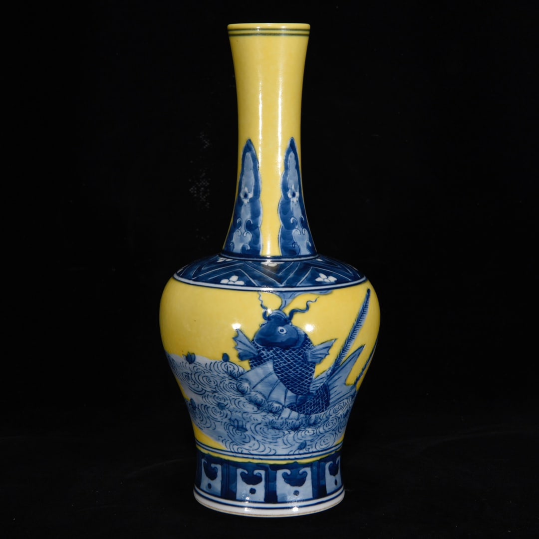 An Exquisite Yellow Glazed Blue and White Lotus and Fish Pattern Vase (1 of 9)