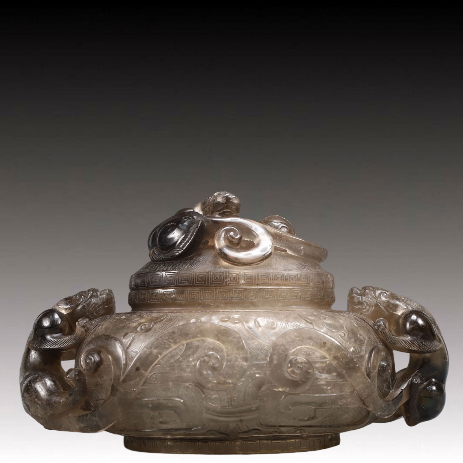 An Exquisite Crystal Dragon Pattern Double-Ears Censer: An Exquisite Crystal Dragon Pattern Double-Ears Censer,Qing Dynasty, China,Size:10.2inx5.5inx6.3in Weight:2000g 