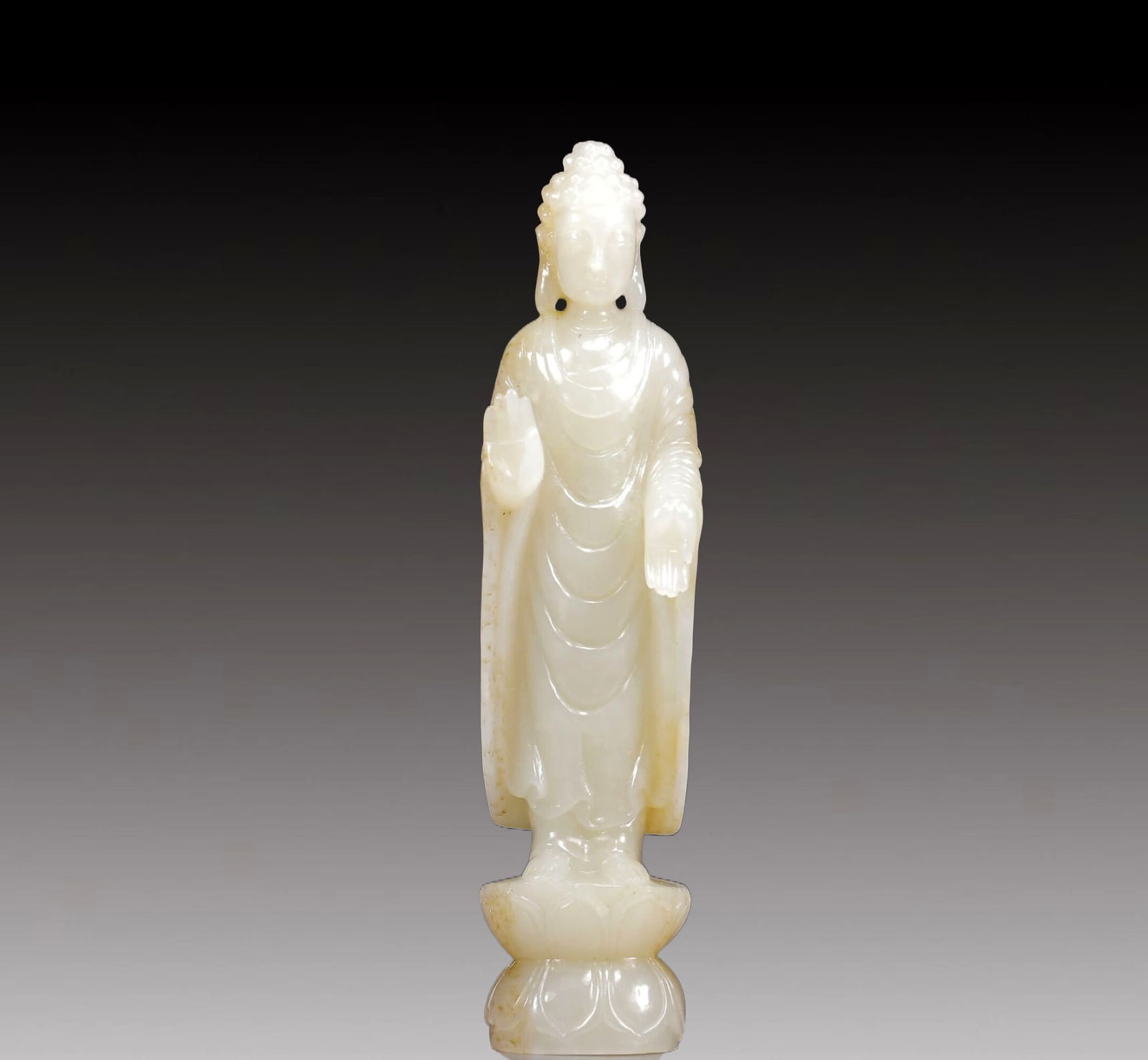 An Exquisite White Jade Statue of Sakyamuni: An Exquisite White Jade Statue of Sakyamuni,Qing Dynasty, China,Size:1.6inx1.2inx2.4in,Weight:285g 白玉如来像，清代