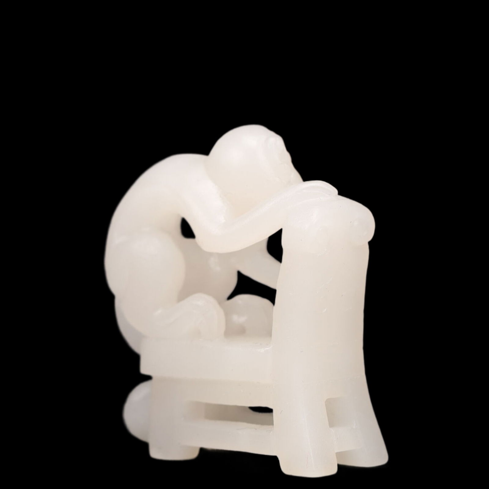 An Exquisite White Jade Monkey Ornament - 4