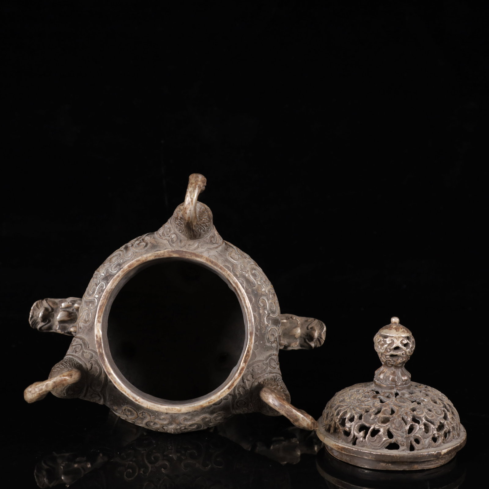 An Exquisite Silver Crane Pattern Auspicious Beast Censer - 12