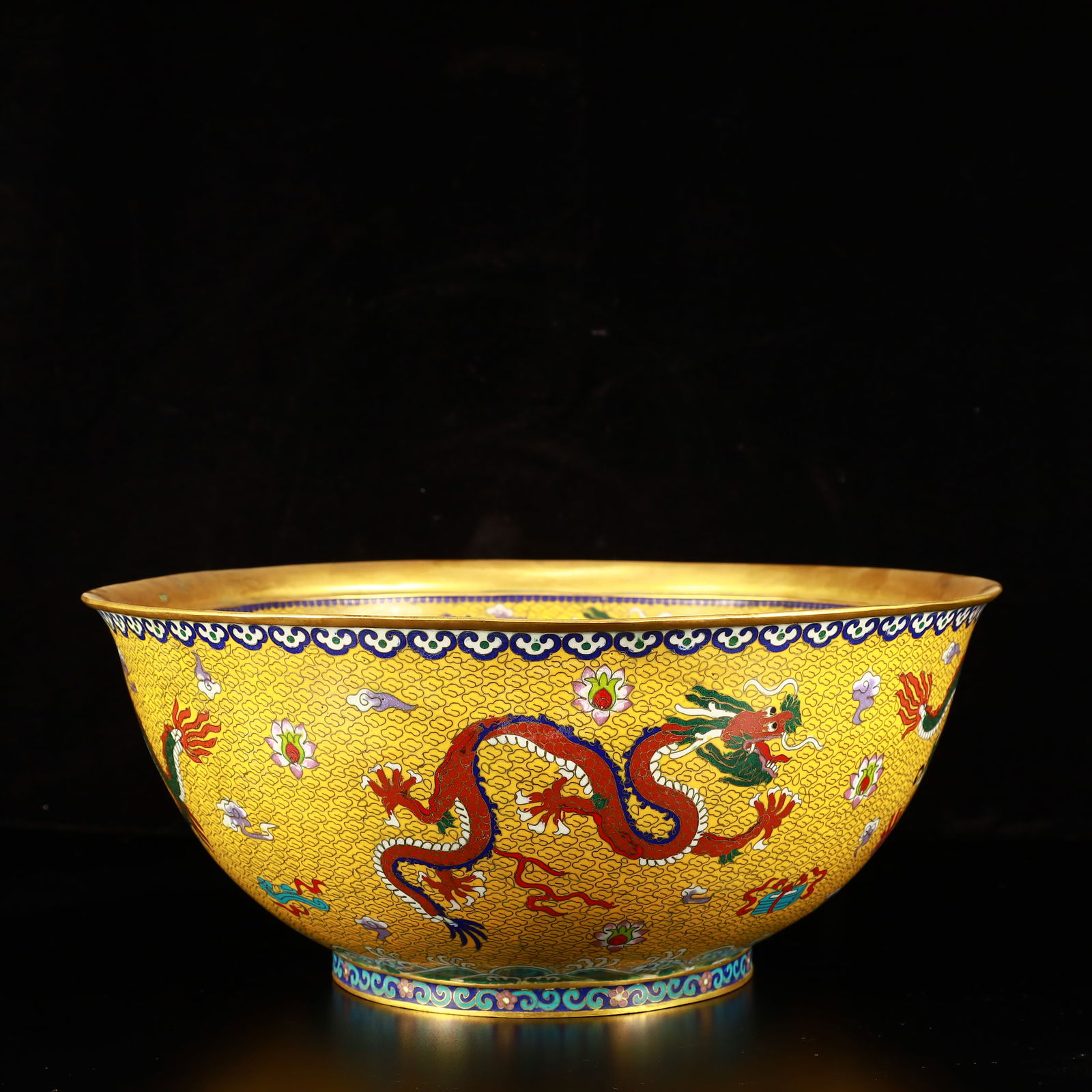 A Huge Cloisonne Dragon Pattern Bowl: A Huge Cloisonne Dragon Pattern Bowl,(A type of enamelware with metal wires separating colored glaze, originating in China),Qing Dynasty,China,Qianlong Four-character