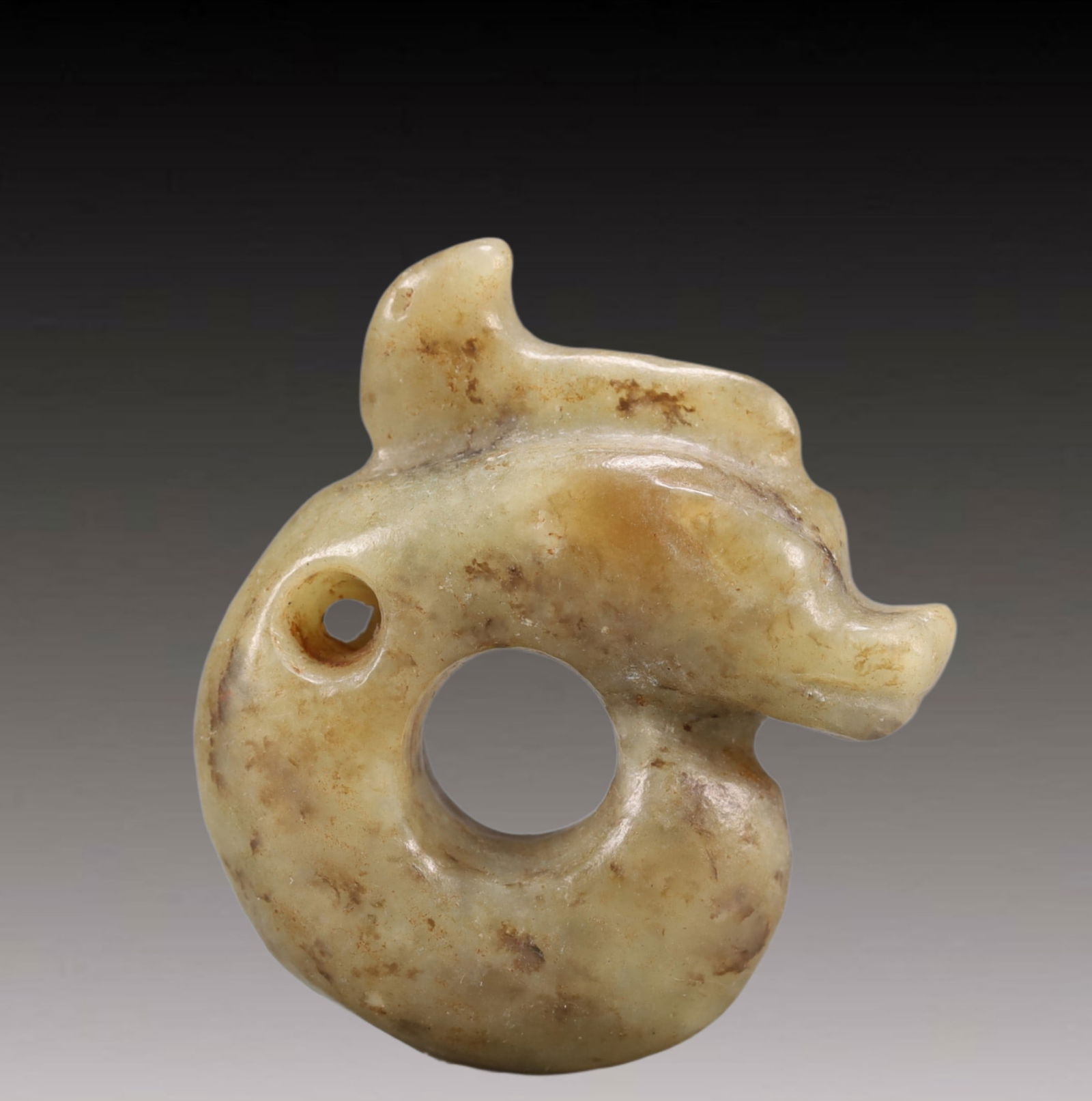 An Archaic Hongshan Culture Greenish Jade Pig and Dragon Pendant: An Archaic Hongshan Culture Greenish Jade Pig and Dragon Pendant,Ancient Time, China,Size:1.6inx1.7in Weight:34g 
