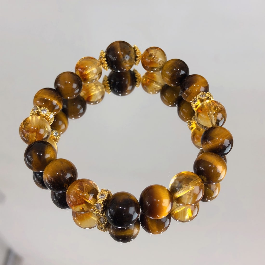 An Exquisite Crystal Bracelets - 8