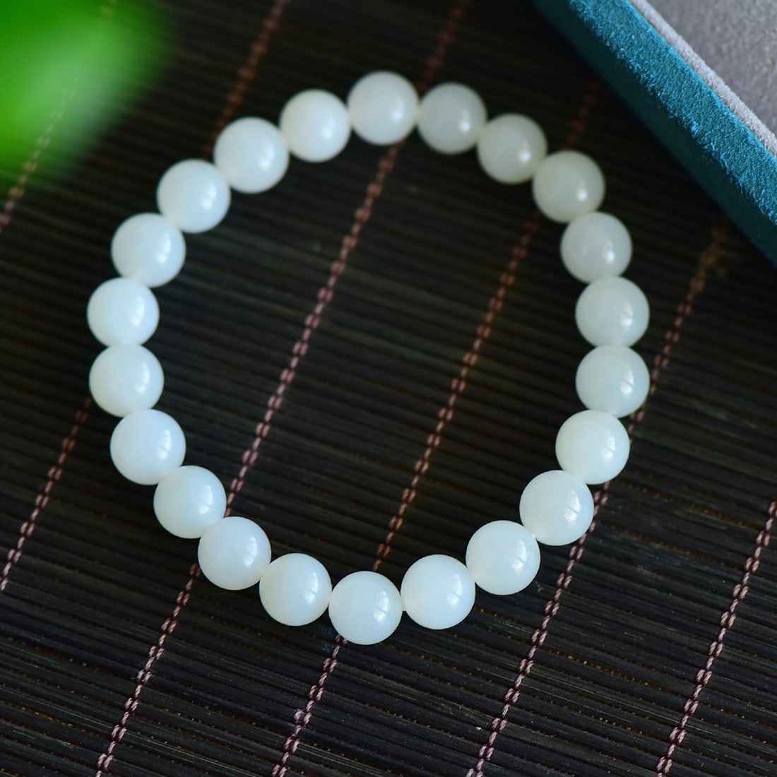 An Exquisite White Jade Bracelets - 3