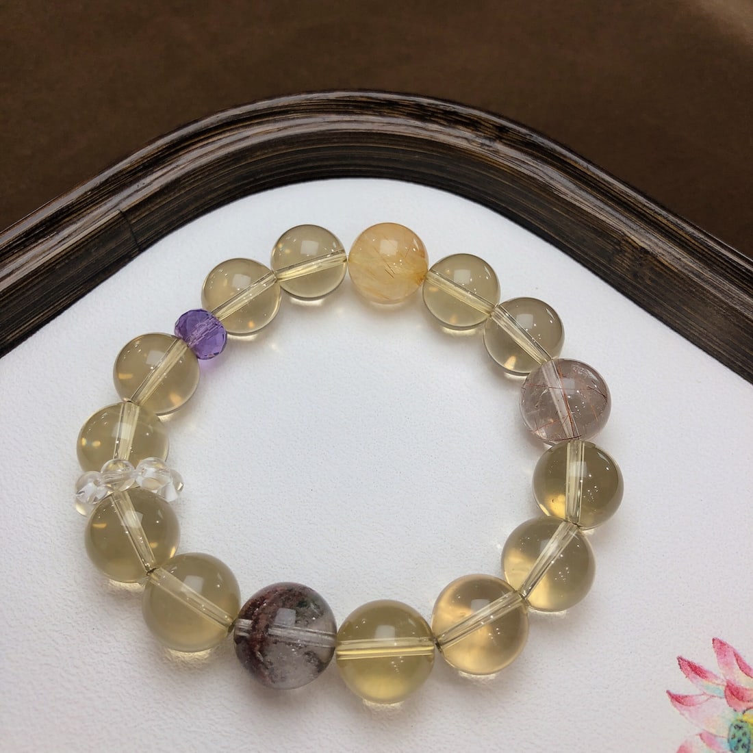 An Exquisite Crystal Bracelets - 5