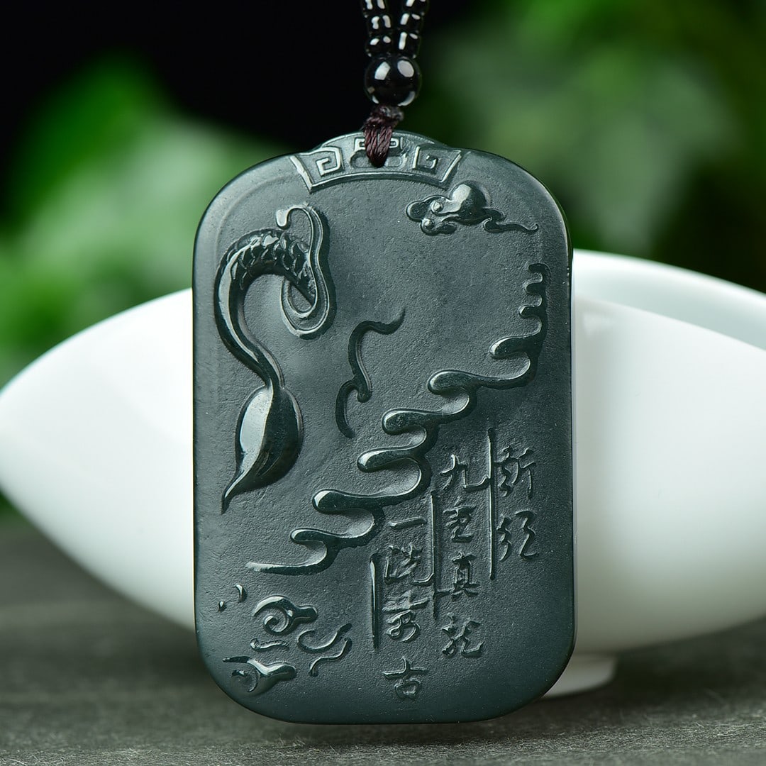 An Exquisite Sapphire Dragon Pattern Pendant - 4