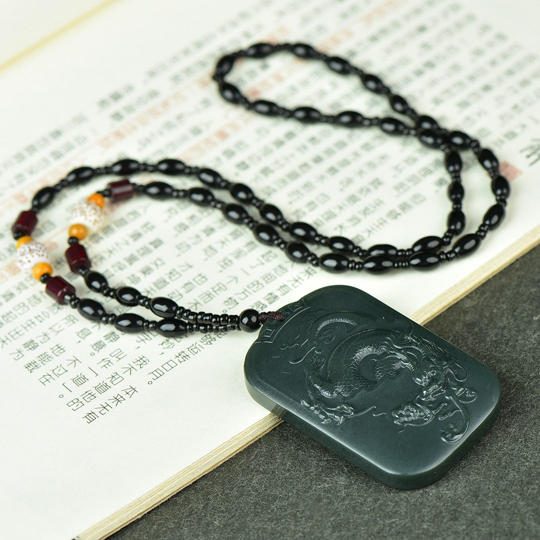 An Exquisite Sapphire Dragon Pattern Pendant - 5