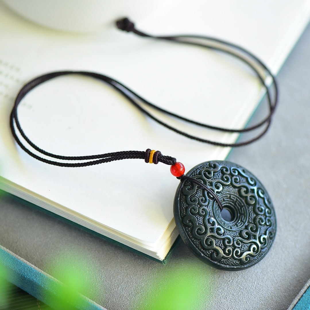 An Exquisite Sapphire Auspicious Cloud Pattern Pendant - 5