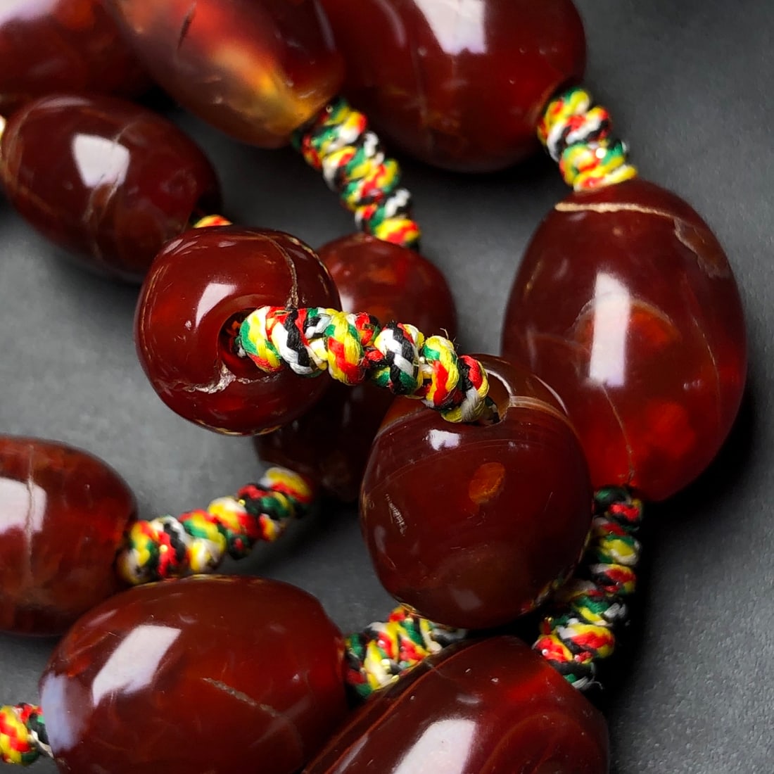 An Exquisite Agate Necklace - 6